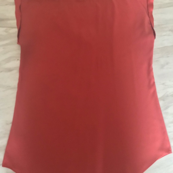 Express Top - Picture 8 of 8